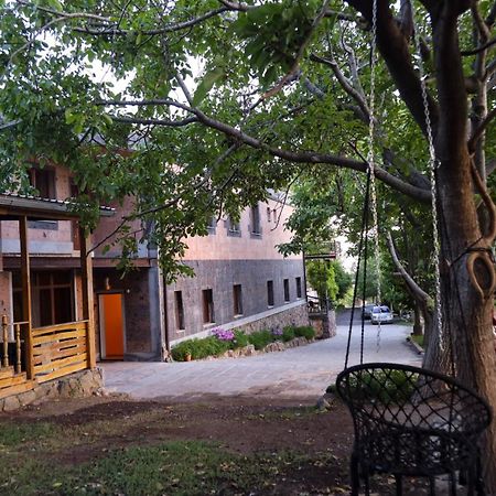 Old Byurakan Gouest House Kültér fotó